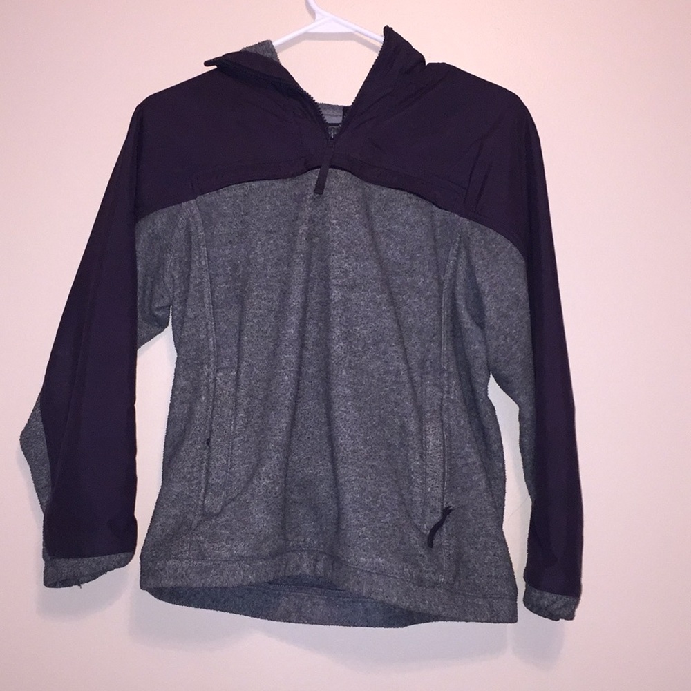 Bass pullover